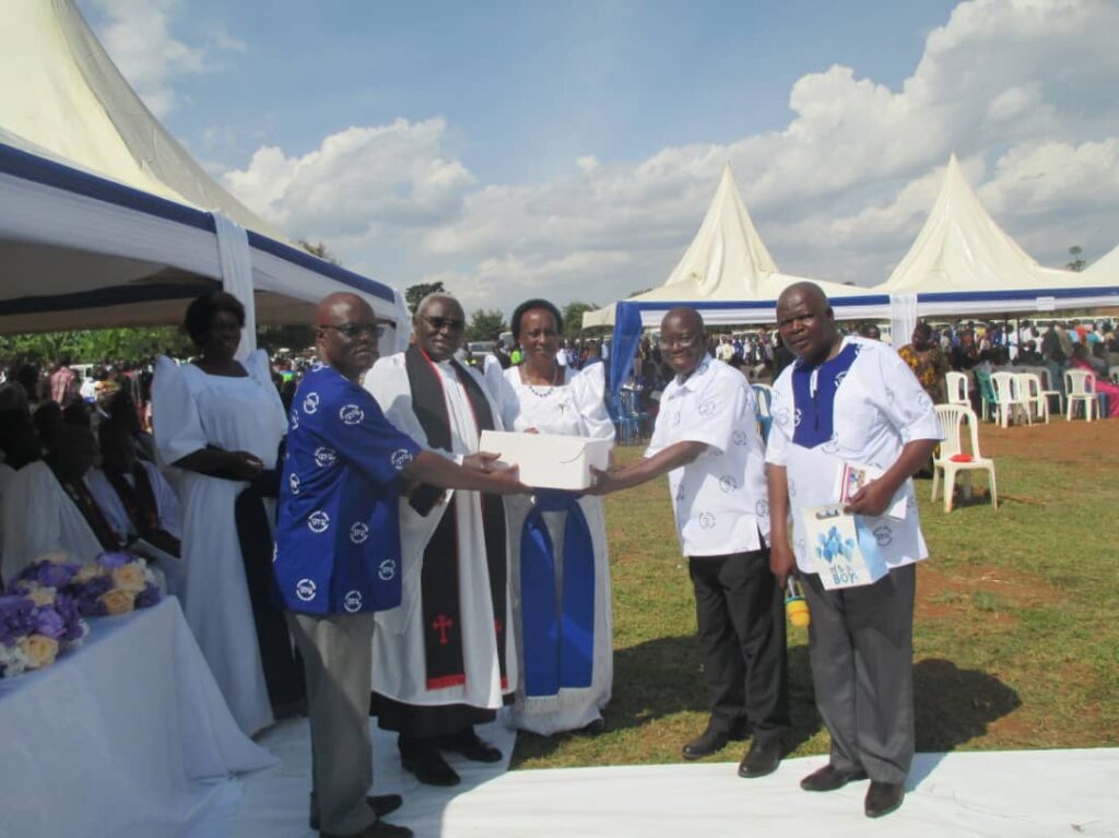 Fathers Union Day: Former UCU vice-chancellor Dr Ssenyonyi urges clergy to lead exemplary life