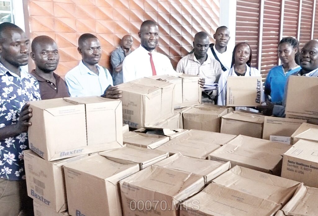 Kyabirywa surgical center donates drugs to health center