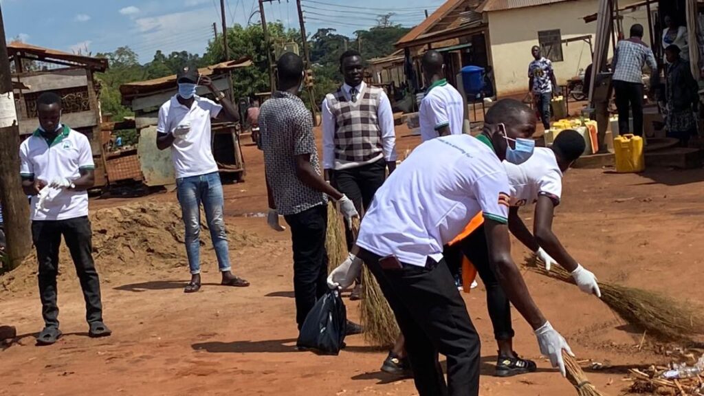 Luuka Youth Organization extends helping hand during Ramadan