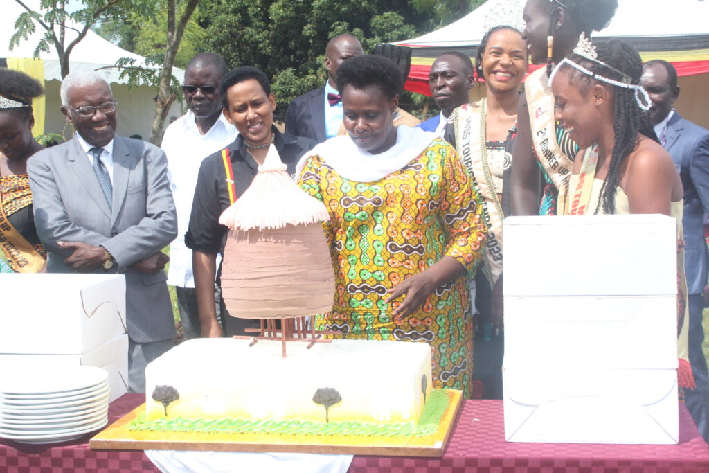 Govt to construct museums across the country, says VP