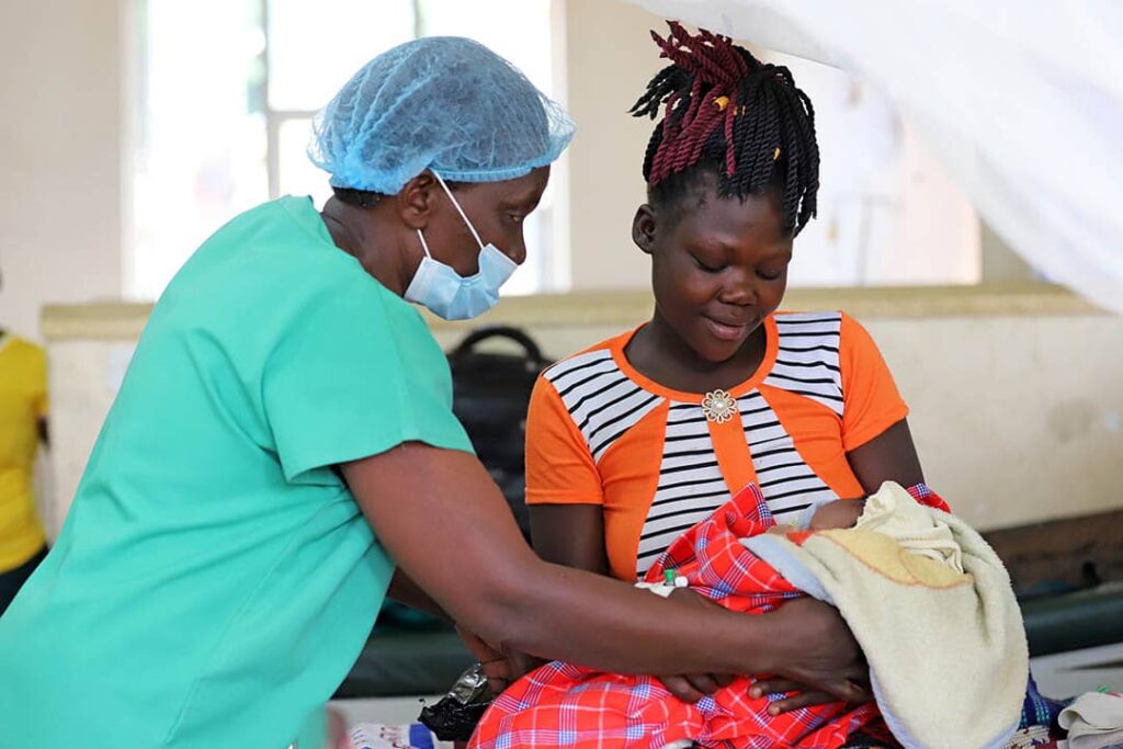 Experts warn mothers against relying on traditional birth attendants