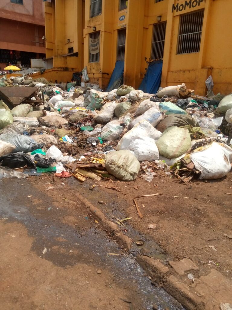 Jinja’s garbage problem: Mayor Kasolo avoids responsibility as streets get dirtier