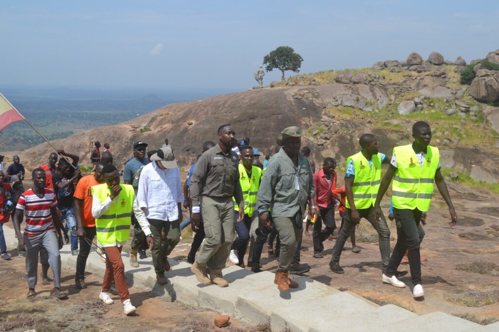 Museveni requests land title for Kagulu cultural site to facilitate infrastructure development