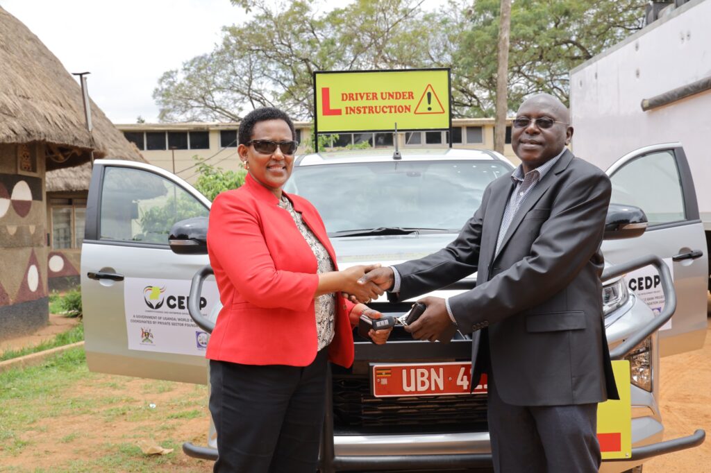 Govt donates vehicles to Jinja hotel school to improve skills training